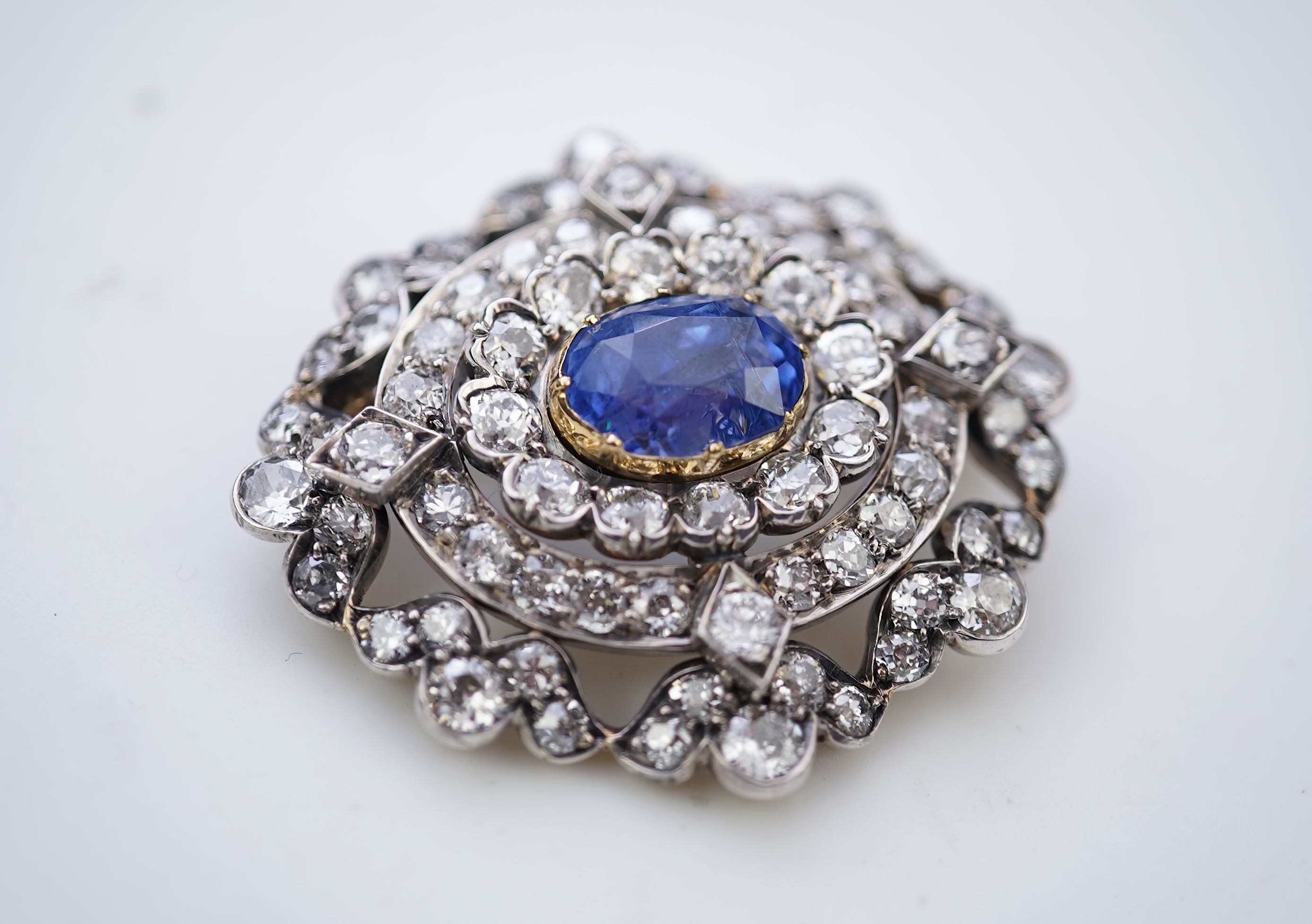 A Victorian sapphire and diamond brooch, late 19th century